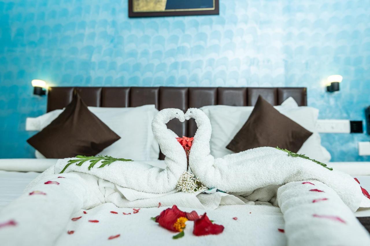 Lamel Cove Beach Resort Пондичерри Экстерьер фото