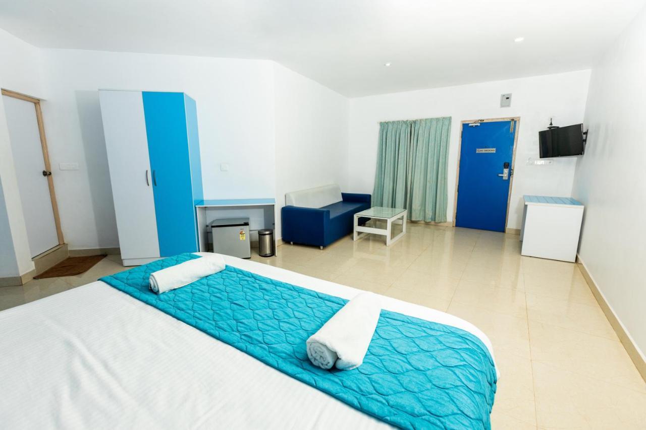 Lamel Cove Beach Resort Пондичерри Экстерьер фото