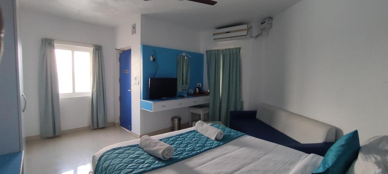 Lamel Cove Beach Resort Пондичерри Экстерьер фото