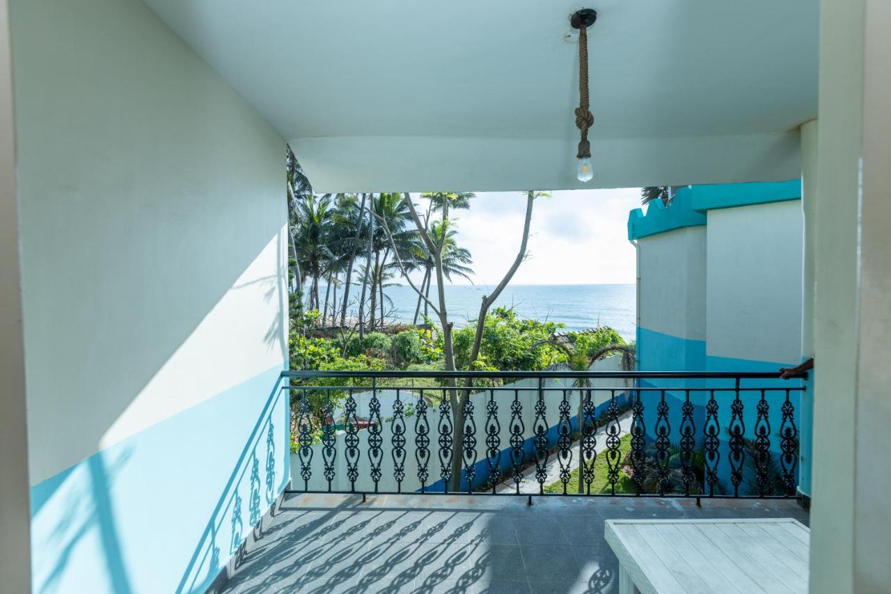 Lamel Cove Beach Resort Пондичерри Экстерьер фото