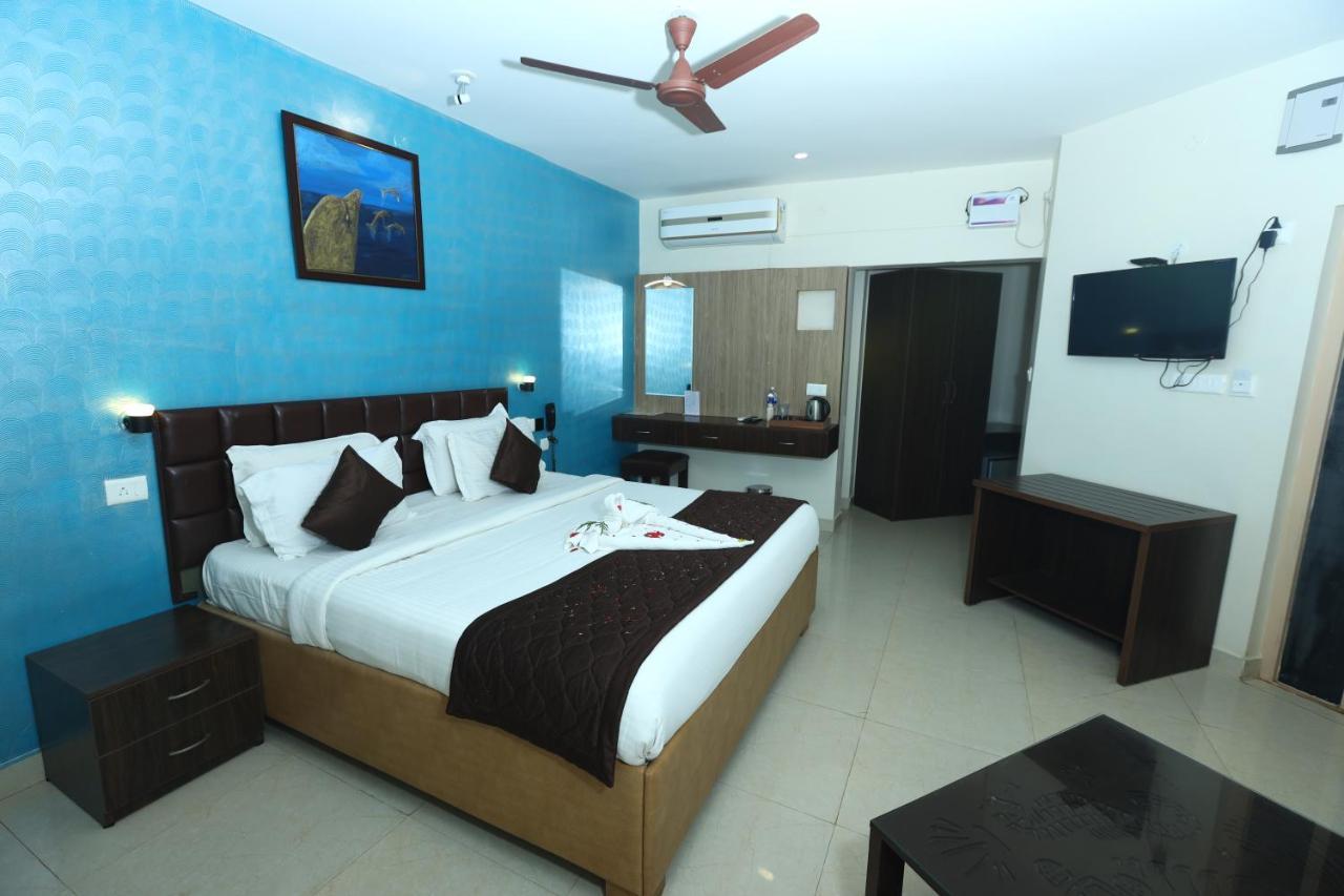 Lamel Cove Beach Resort Пондичерри Экстерьер фото