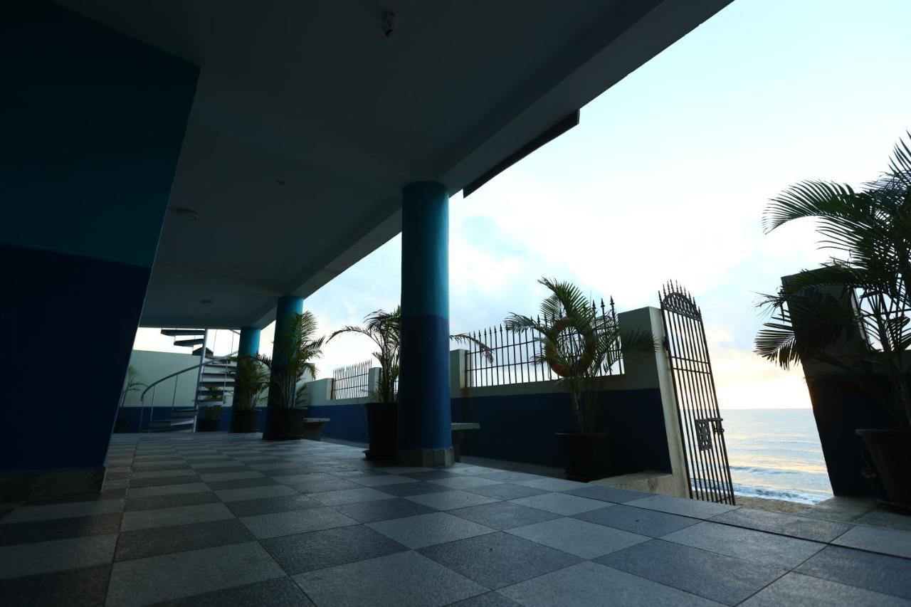 Lamel Cove Beach Resort Пондичерри Экстерьер фото